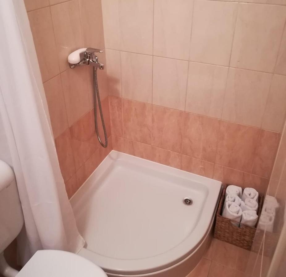 Apartments Carevic Ante Baška Voda Zewnętrze zdjęcie