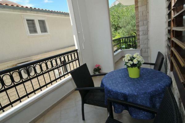 Apartments Carevic Ante Baška Voda Zewnętrze zdjęcie