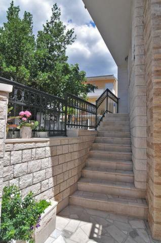 Apartments Carevic Ante Baška Voda Zewnętrze zdjęcie
